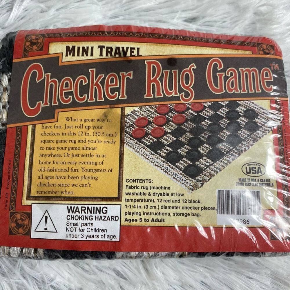 Mini Travel Checker Rug Game - Picture 1 of 2